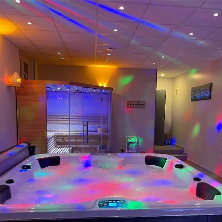 سان ديزييه Luxury Loft Spa المظهر الخارجي الصورة